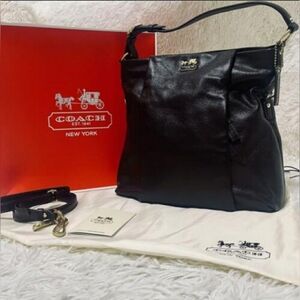 Coach Isabelle Madison Designer Black Leather Hobo Shoulder Bag Purse Handbag